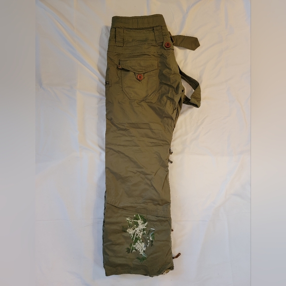 Oakley ski/snowboard pants - Picture 2 of 16